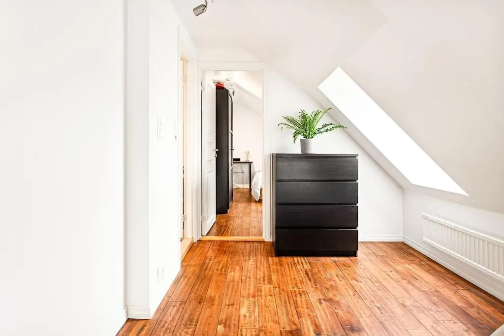 公寓 Large Seafront Penthouse With Four Bedrooms! 卑爾根