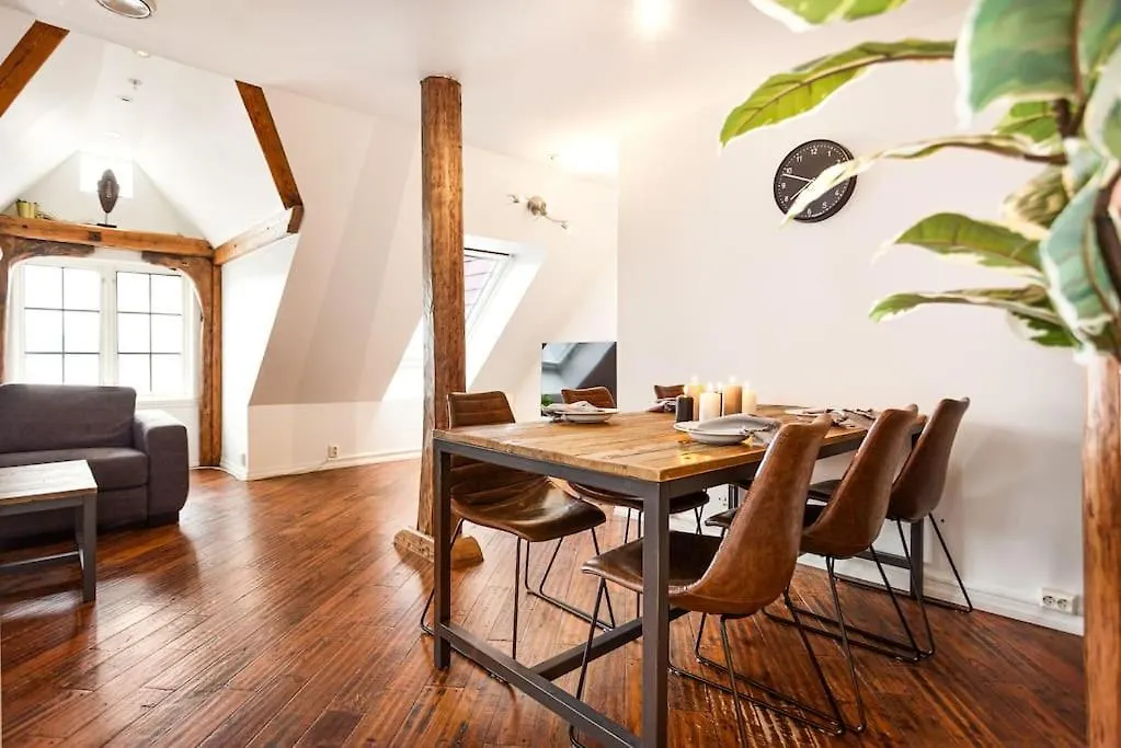 Large Seafront Penthouse With Four Bedrooms! 卑爾根 挪威